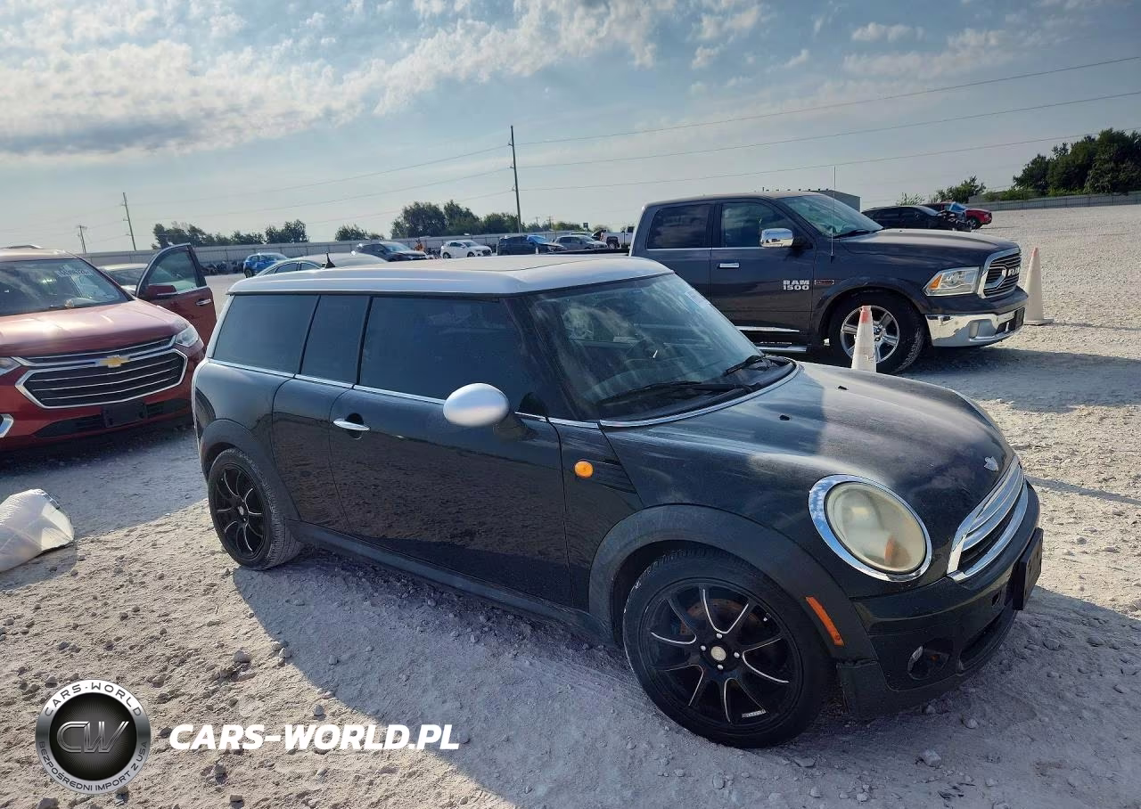 2009 Mini Cooper Clubman VIN:WMWML33549TX36286 - 4