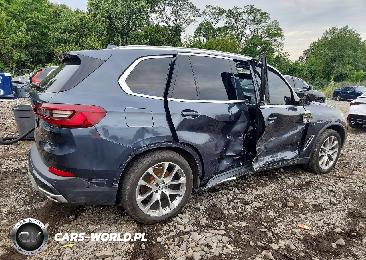 2019 BMW X5 xDrive40I VIN:5UXCR6C59KLL21662 - 3