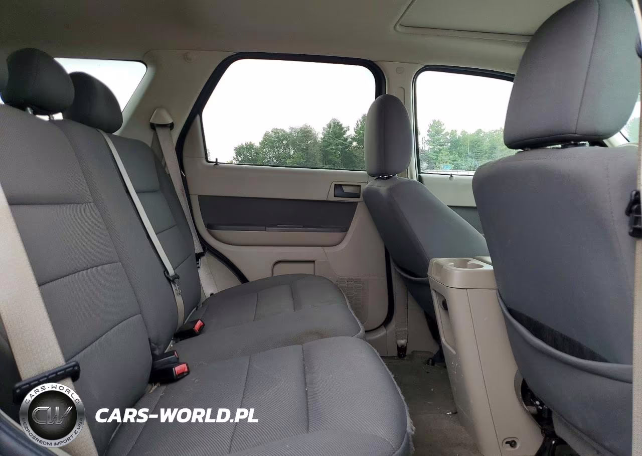 2009 Ford Escape Xlt VIN:1FMCU03759KB79210 - 11