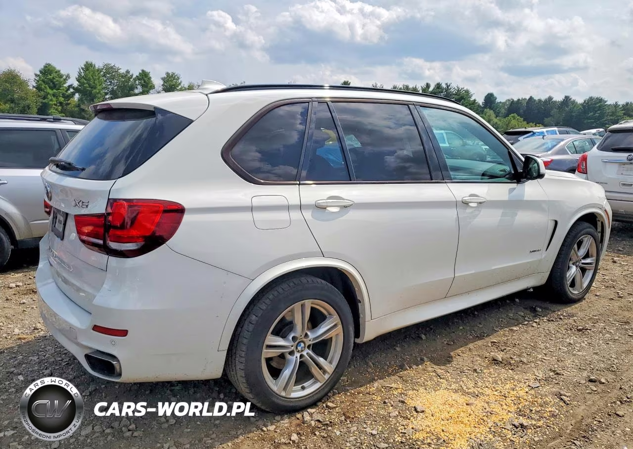 2016 BMW X5 xDrive35I VIN:5UXKR0C59G0P31332 - 3