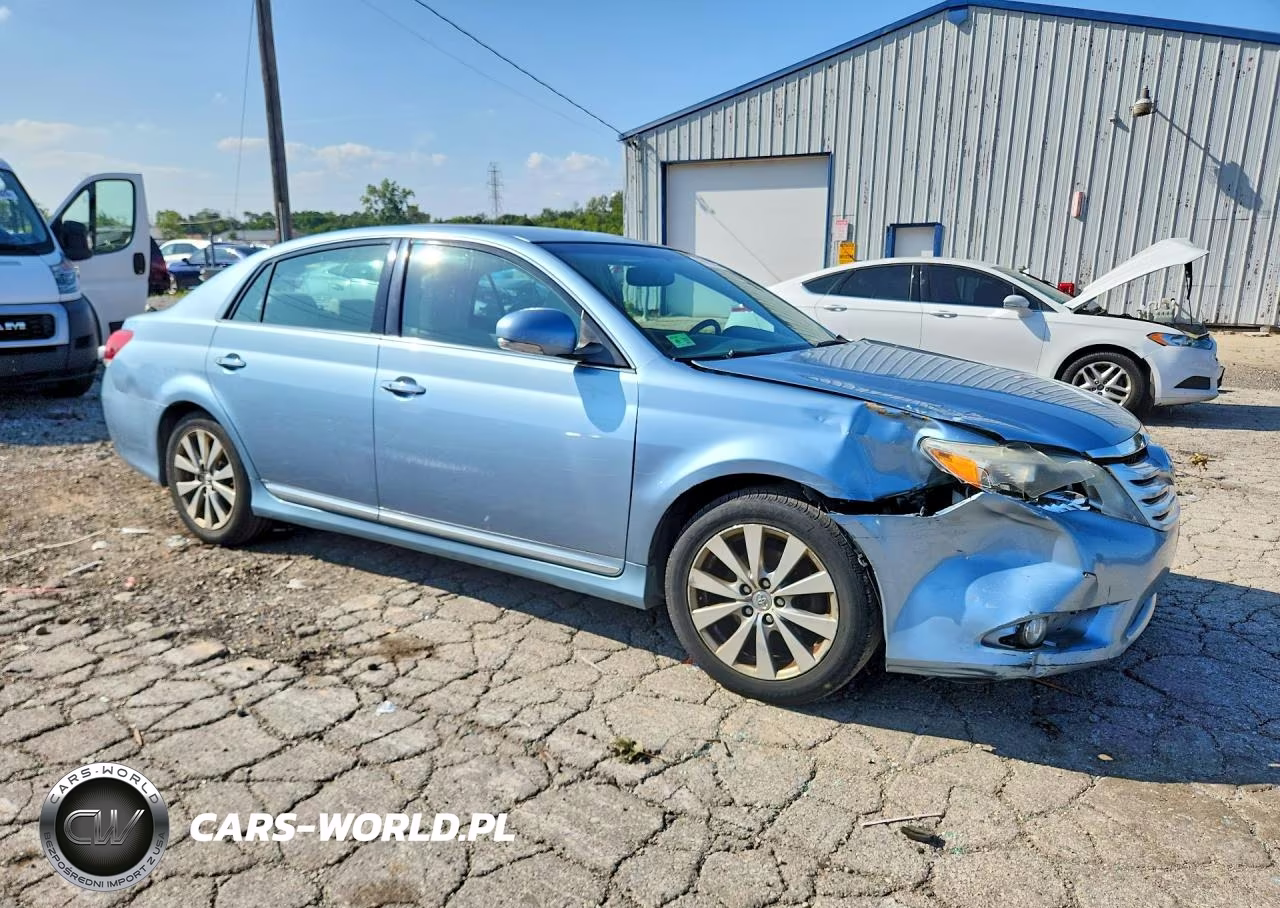 2011 Toyota Avalon Limited VIN:4T1BK3DBXBU378849 - 4