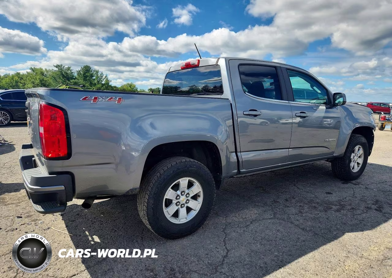 2018 Chevrolet Colorado VIN:1GCGTBEN9J1212249 - 3