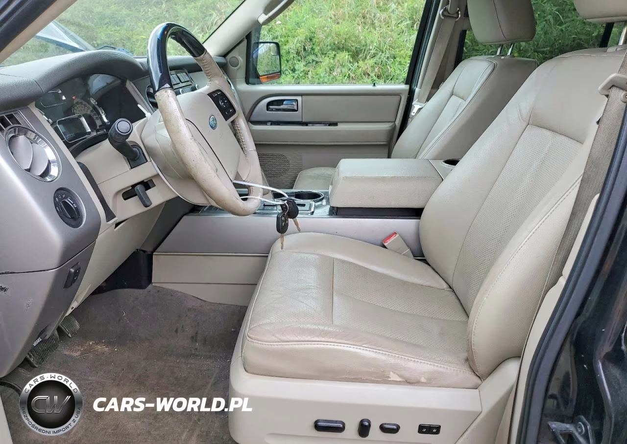 2014 Ford Expedition Limited VIN:1FMJU2A55EEF49746 - 7