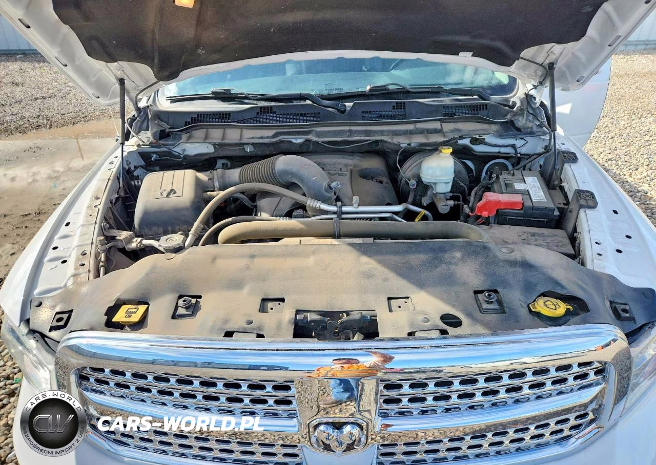 2016 Ram 1500 Laramie VIN:1C6RR7NT7GS234439 - 11