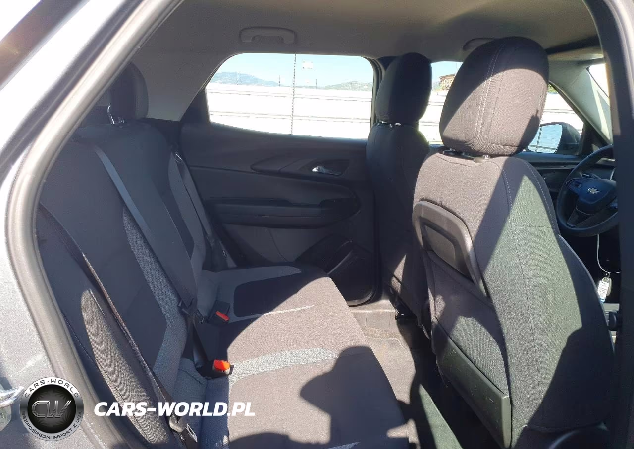 2021 Chevrolet Trailblazer Ls VIN:KL79MMS25MB160867 - 10