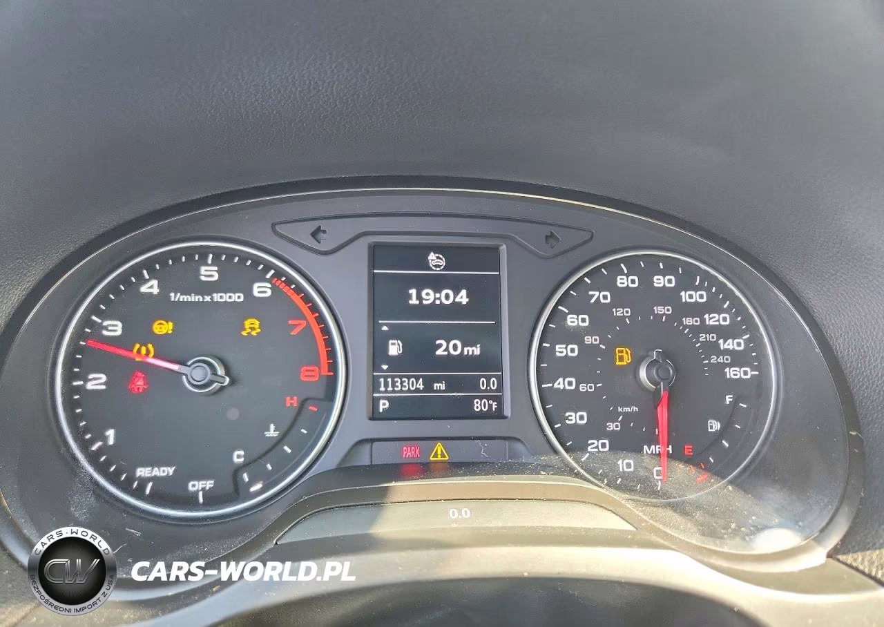 2018 Audi A3 Premium VIN:WAUAUGFF6J1010263 - 9