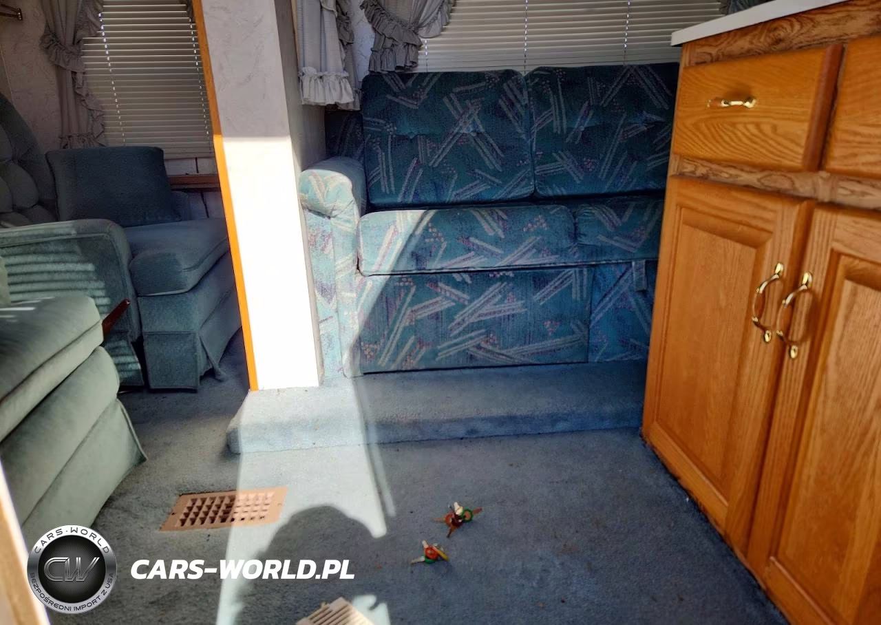 1996 Excel Camper VIN:4DLRV3223T1008879 - 7