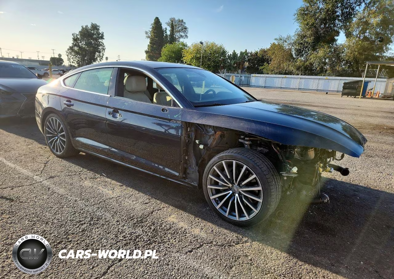 2018 Audi A5 Premium Plus VIN:WAUBNCF55JA085344 - 4