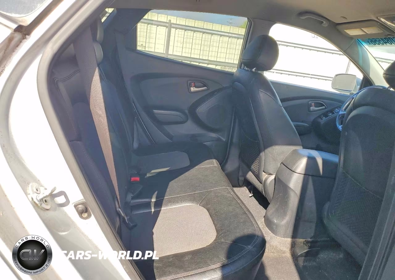 2010 Hyundai Tucson Gls VIN:KM8JUCAC6AU093583 - 11