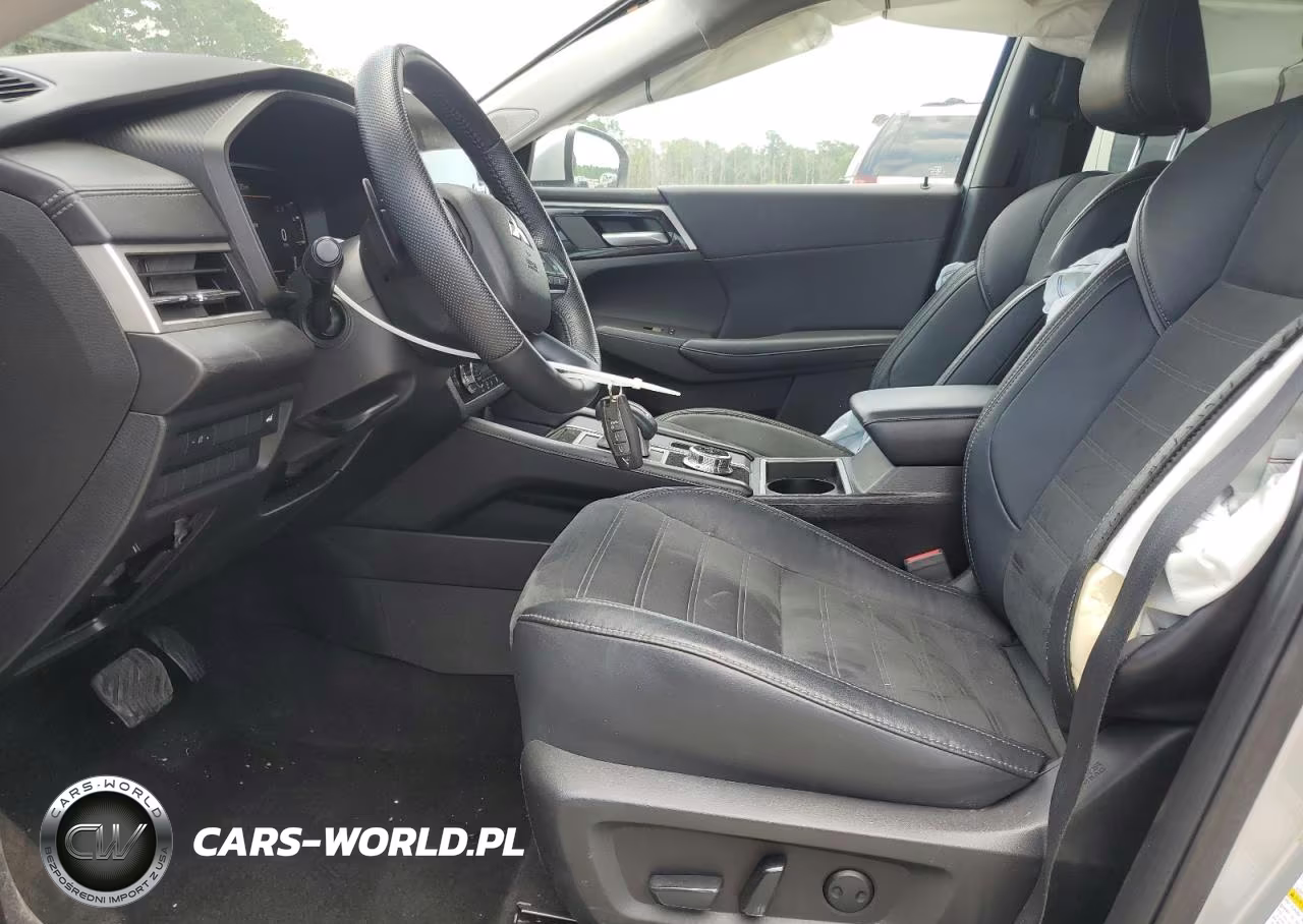 2023 Mitsubishi Outlander Se VIN:JA4J3UA88PZ040138 - 7