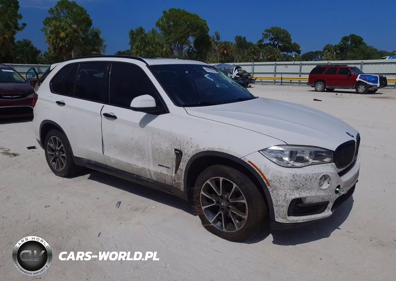 2018 BMW X5 xDrive35I VIN:5UXKR0C5XJ0X93359 - 4