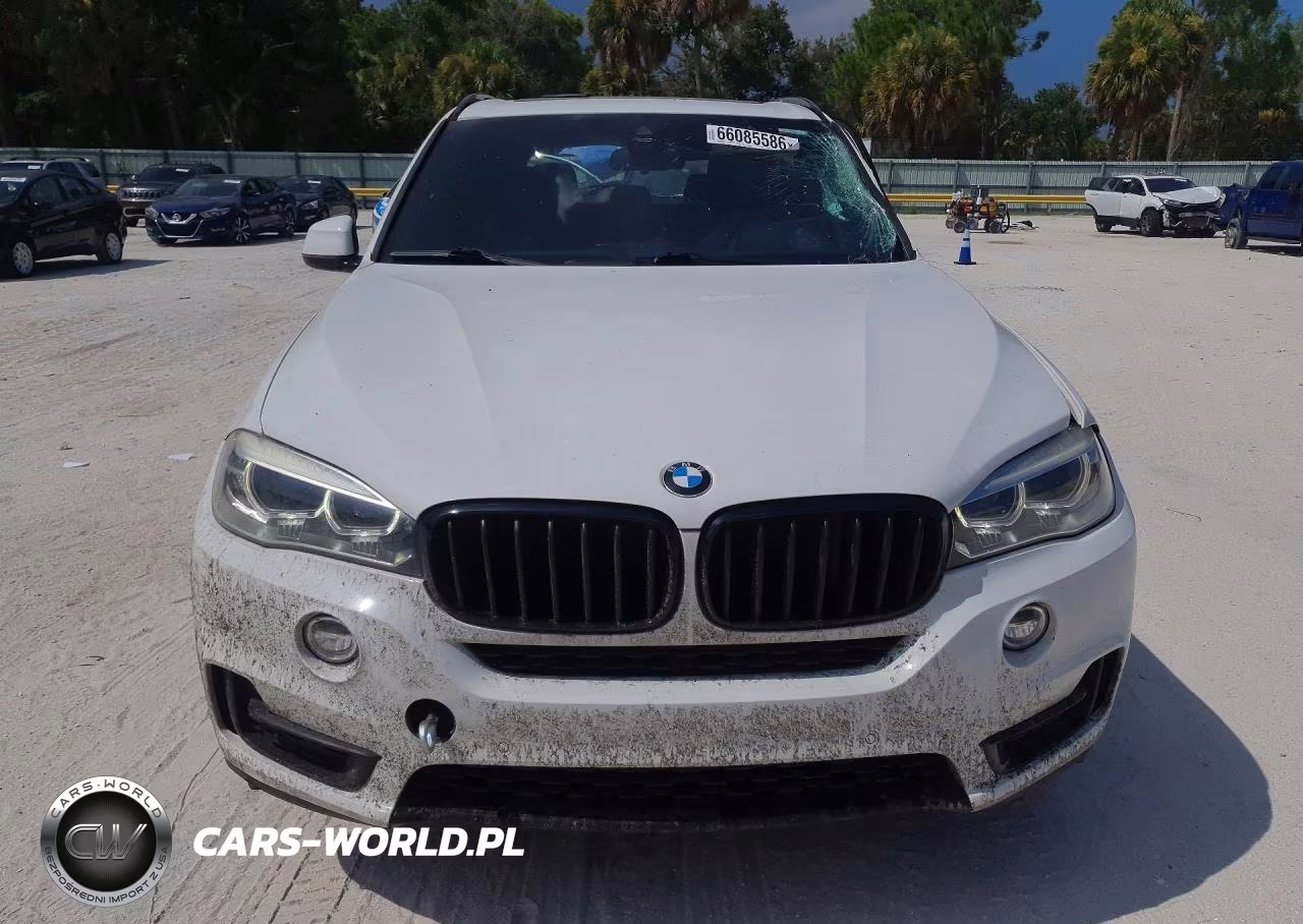 2018 BMW X5 xDrive35I VIN:5UXKR0C5XJ0X93359 - 5