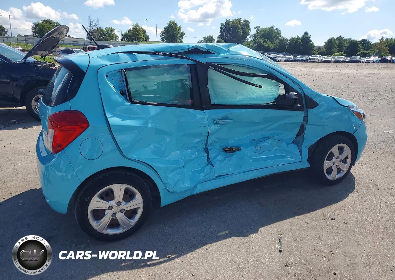 2021 Chevrolet Spark Ls VIN:KL8CB6SA3MC227518 - 3