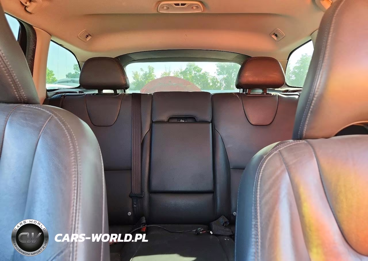 2016 Volvo Xc60 T5 Premier VIN:YV440MDK2G2844749 - 10