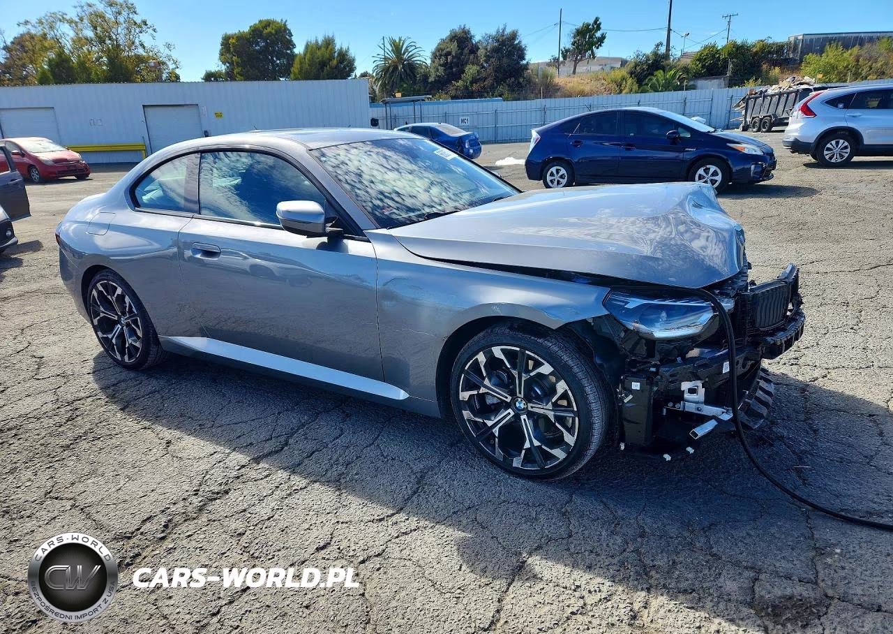 2025 BMW 230I VIN:3MW23CM06S8F36520 - 4