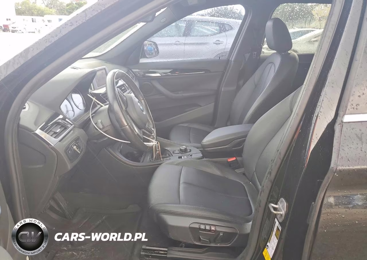 2018 BMW X1 Sdrive28I VIN:WBXHU7C32J5L05853 - 7