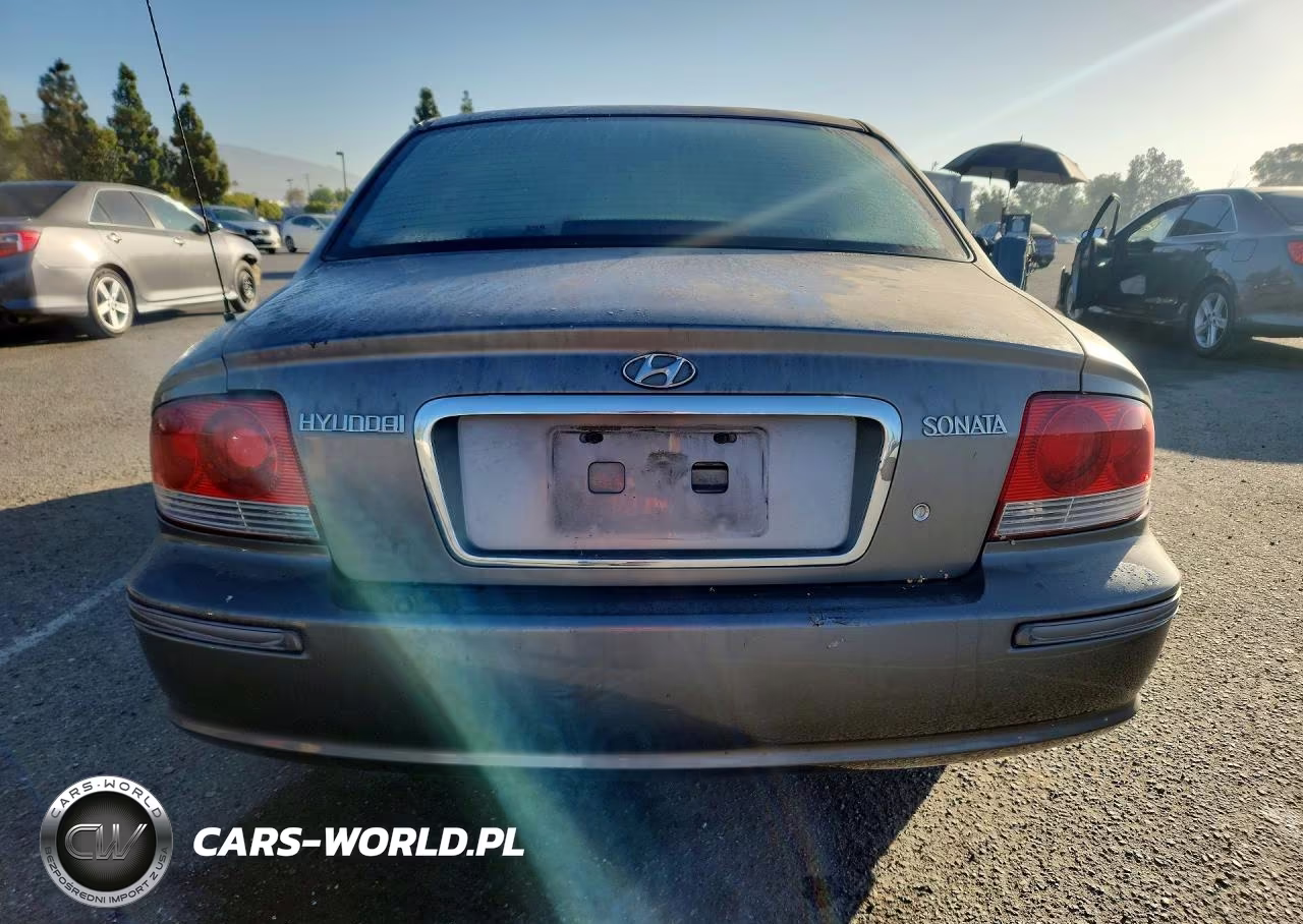 2003 Hyundai Sonata Base VIN:KMHWF25SX3A787788 - 6