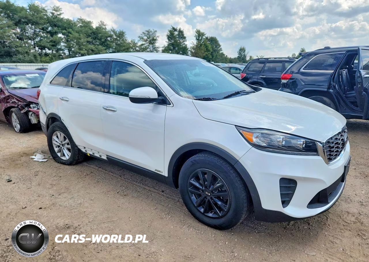 2020 Kia Sorento S VIN:5XYPGDA53LG615314 - 4