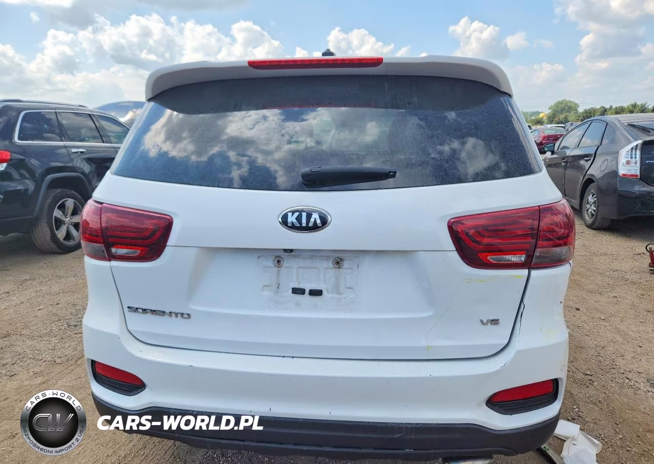 2020 Kia Sorento S VIN:5XYPGDA53LG615314 - 6