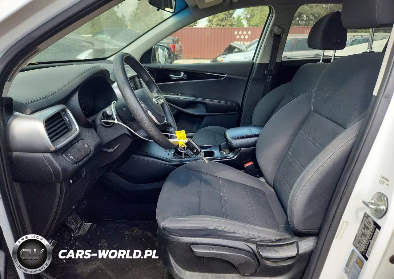 2020 Kia Sorento S VIN:5XYPGDA53LG615314 - 7