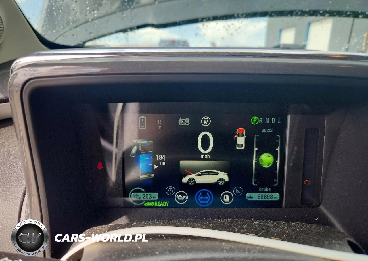 2014 Chevrolet Volt VIN:1G1RE6E4XEU132716 - 9