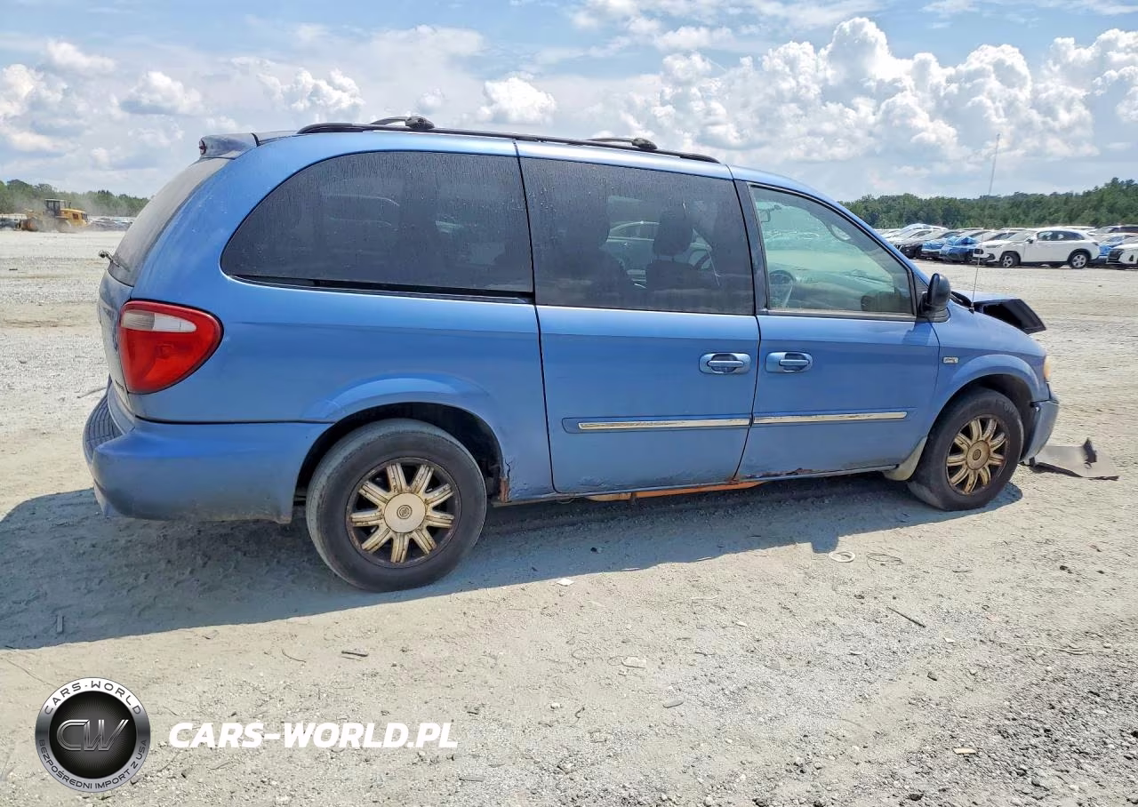 2007 Chrysler Town & Country Touring VIN:2A4GP54L07R188945 - 3