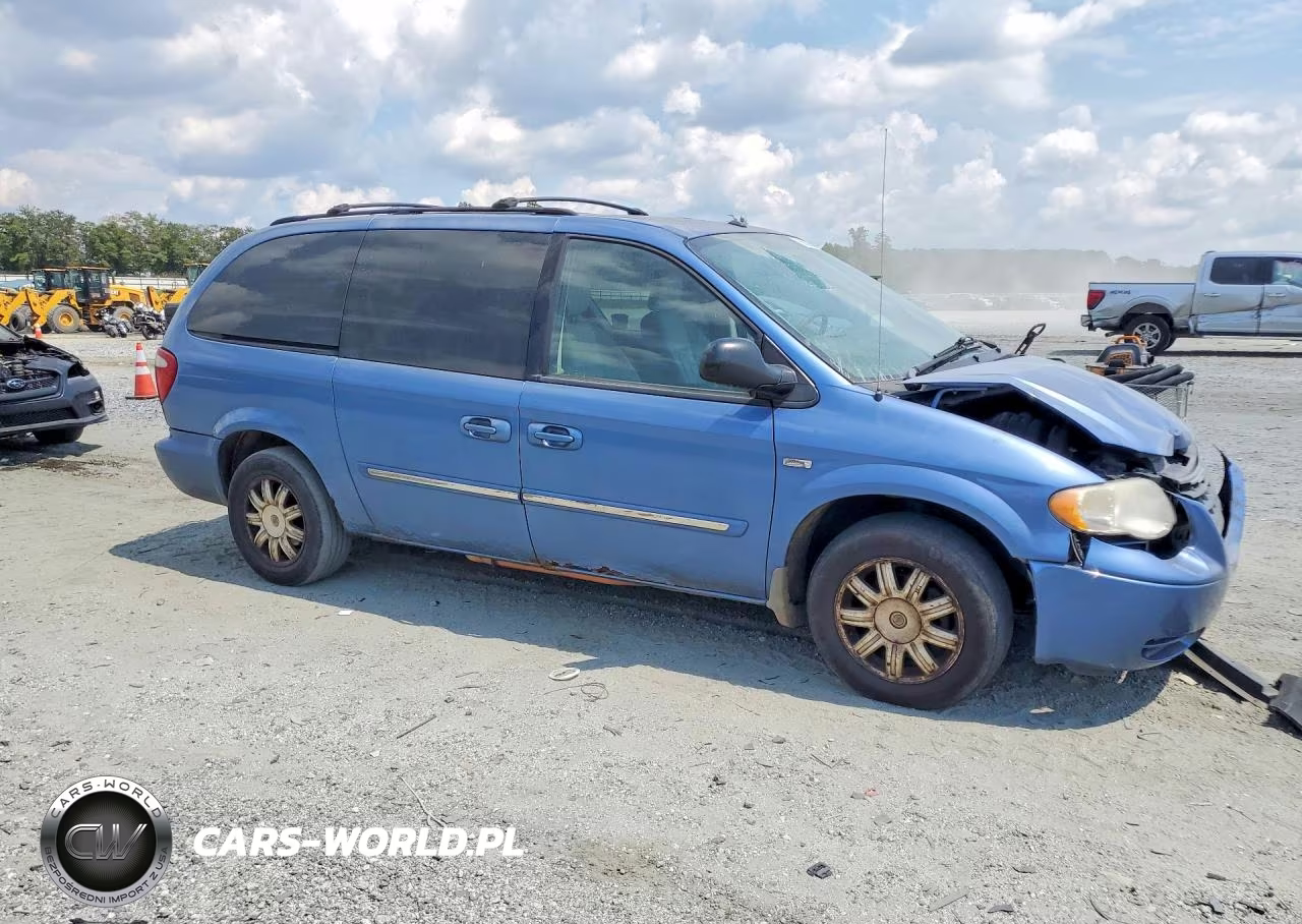 2007 Chrysler Town & Country Touring VIN:2A4GP54L07R188945 - 4