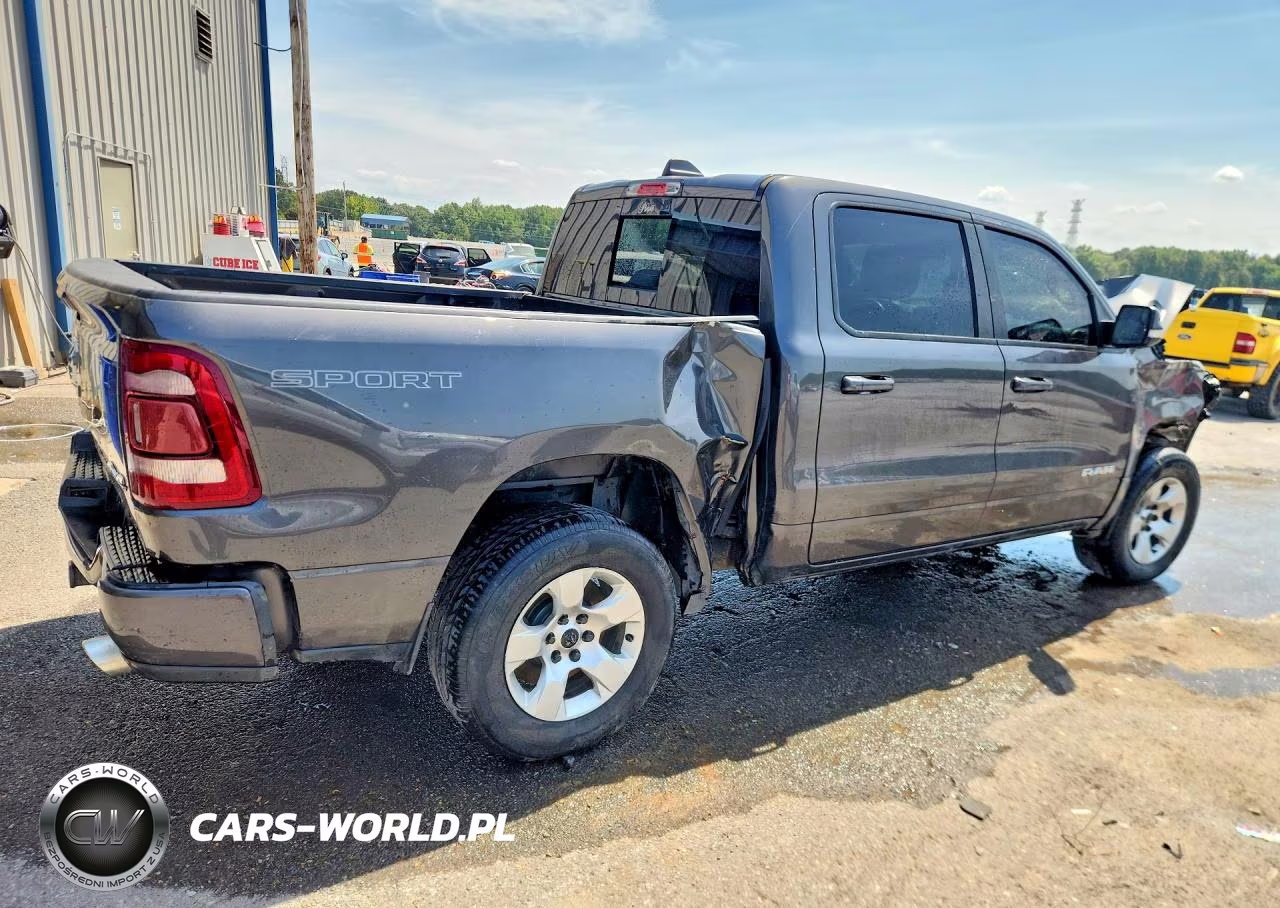 2020 Ram 1500 Big Horn-Lone Star VIN:1C6SRFFT1LN165671 - 3