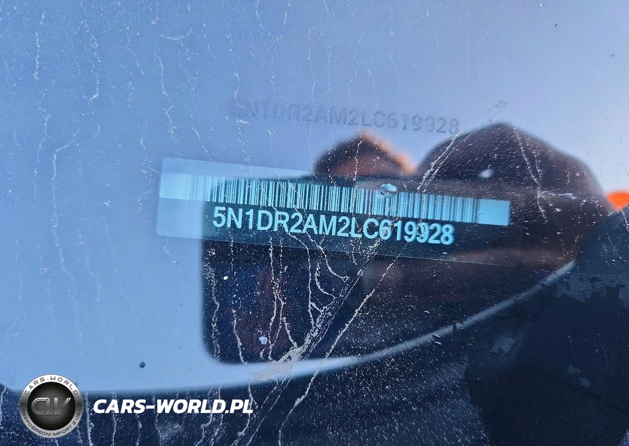 2020 Nissan Pathfinder S VIN:5N1DR2AM2LC619928 - 13
