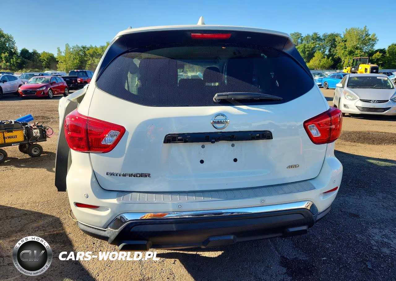 2020 Nissan Pathfinder S VIN:5N1DR2AM2LC619928 - 6