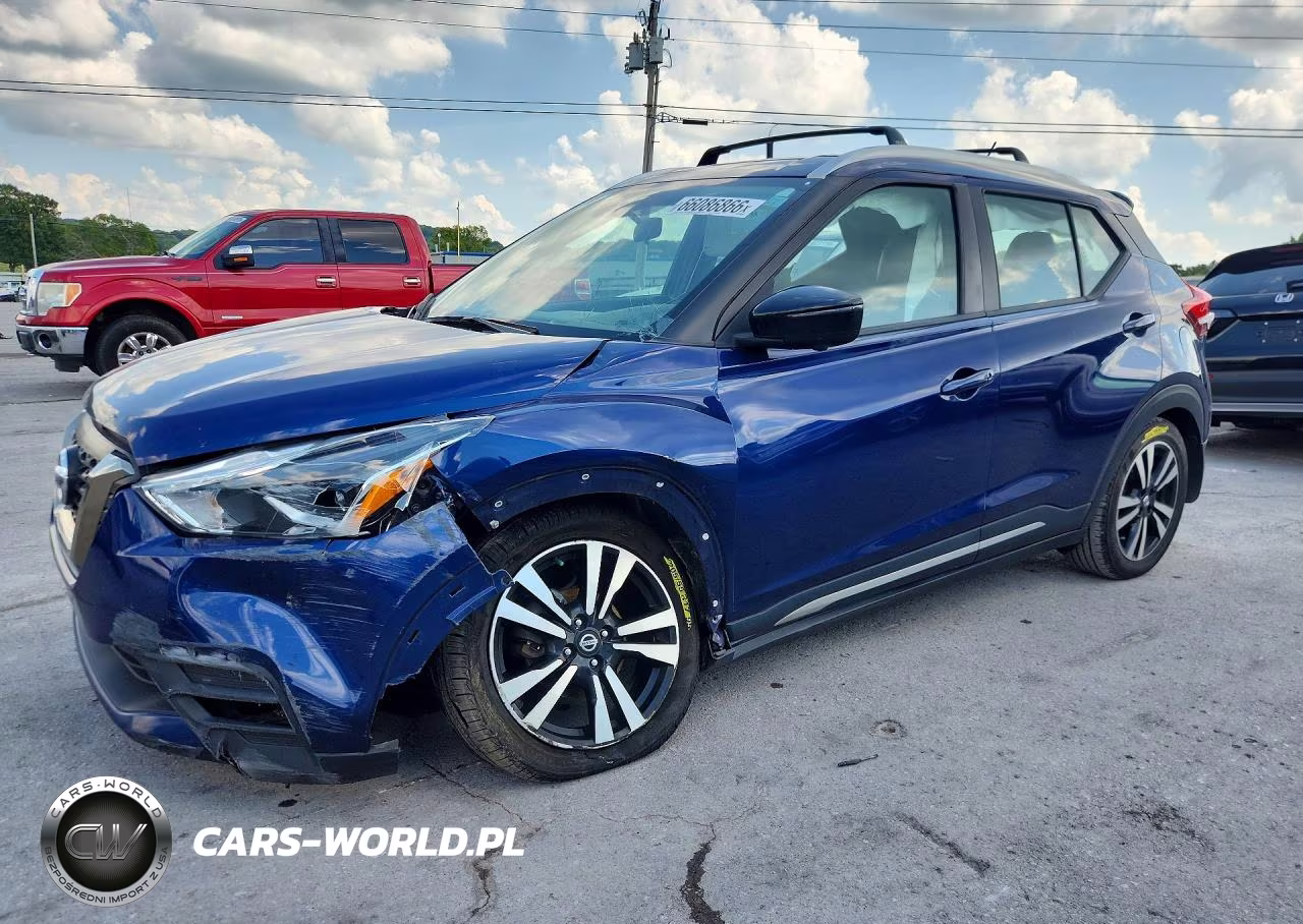 2019 Nissan Kicks Sr