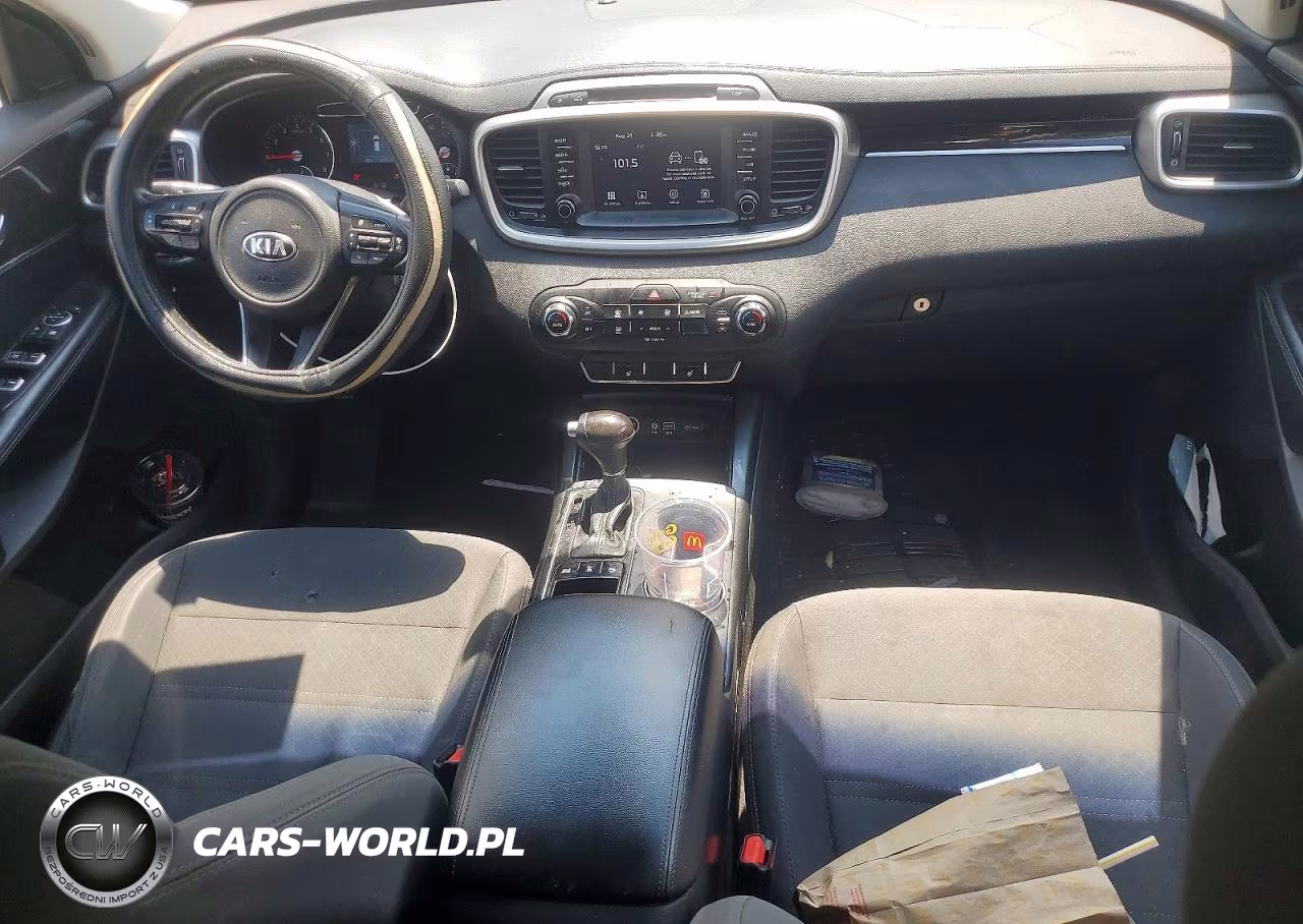 2018 Kia Sorento Lx VIN:5XYPGDA35JG349399 - 8