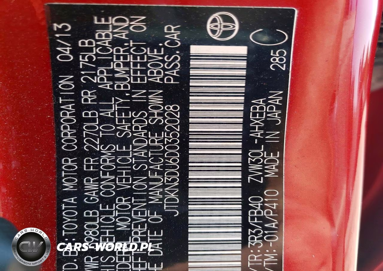 2013 Toyota Prius Two VIN:JTDKN3DU6D0352028 - 12