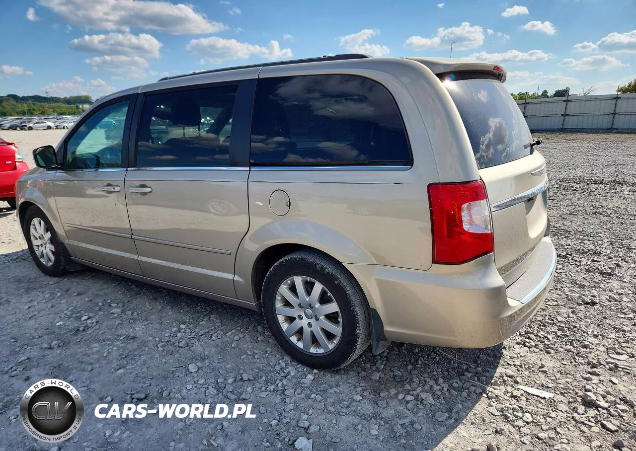 2016 Chrysler Town & Country Lx VIN:2C4RC1AG9GR120072 - 2