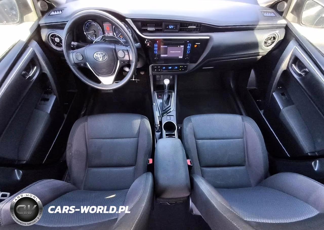 2017 Toyota Corolla Le VIN:5YFBURHEXHP735460 - 8
