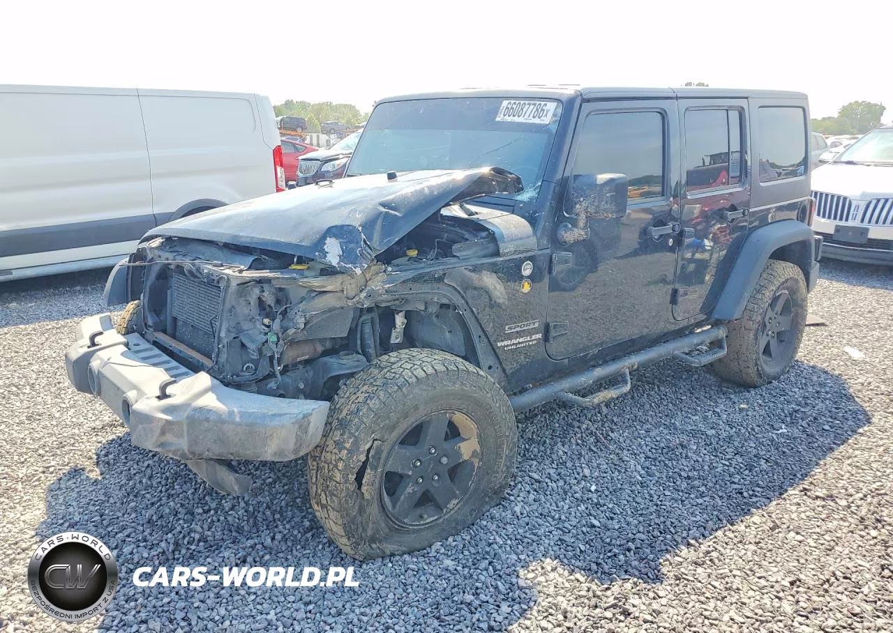 2015 Jeep Wrangler Unlimited Sport VIN:1C4BJWDGXFL520360 - 1