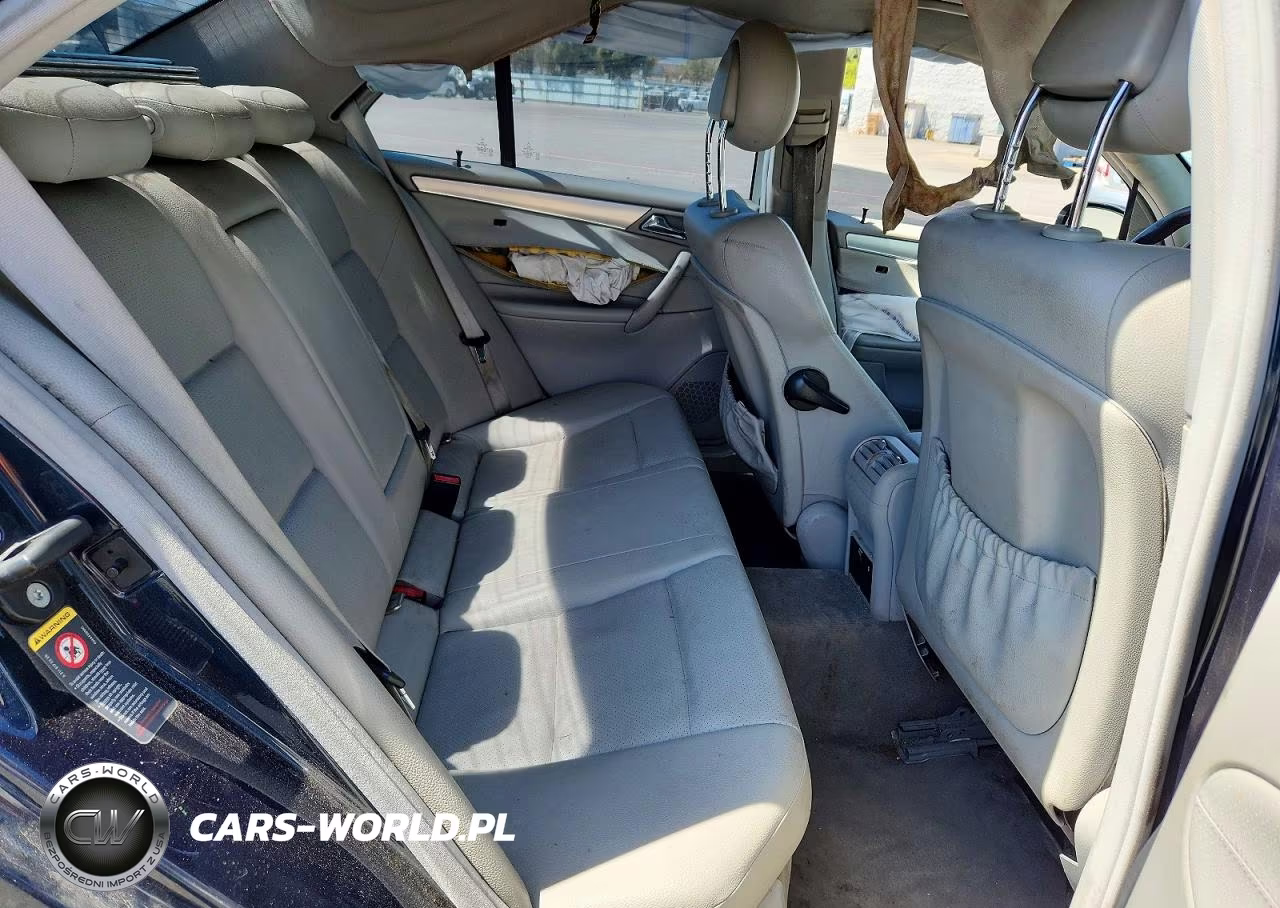 2005 Mercedes-Benz C 230K Sport Sedan VIN:WDBRF40J75F584289 - 10