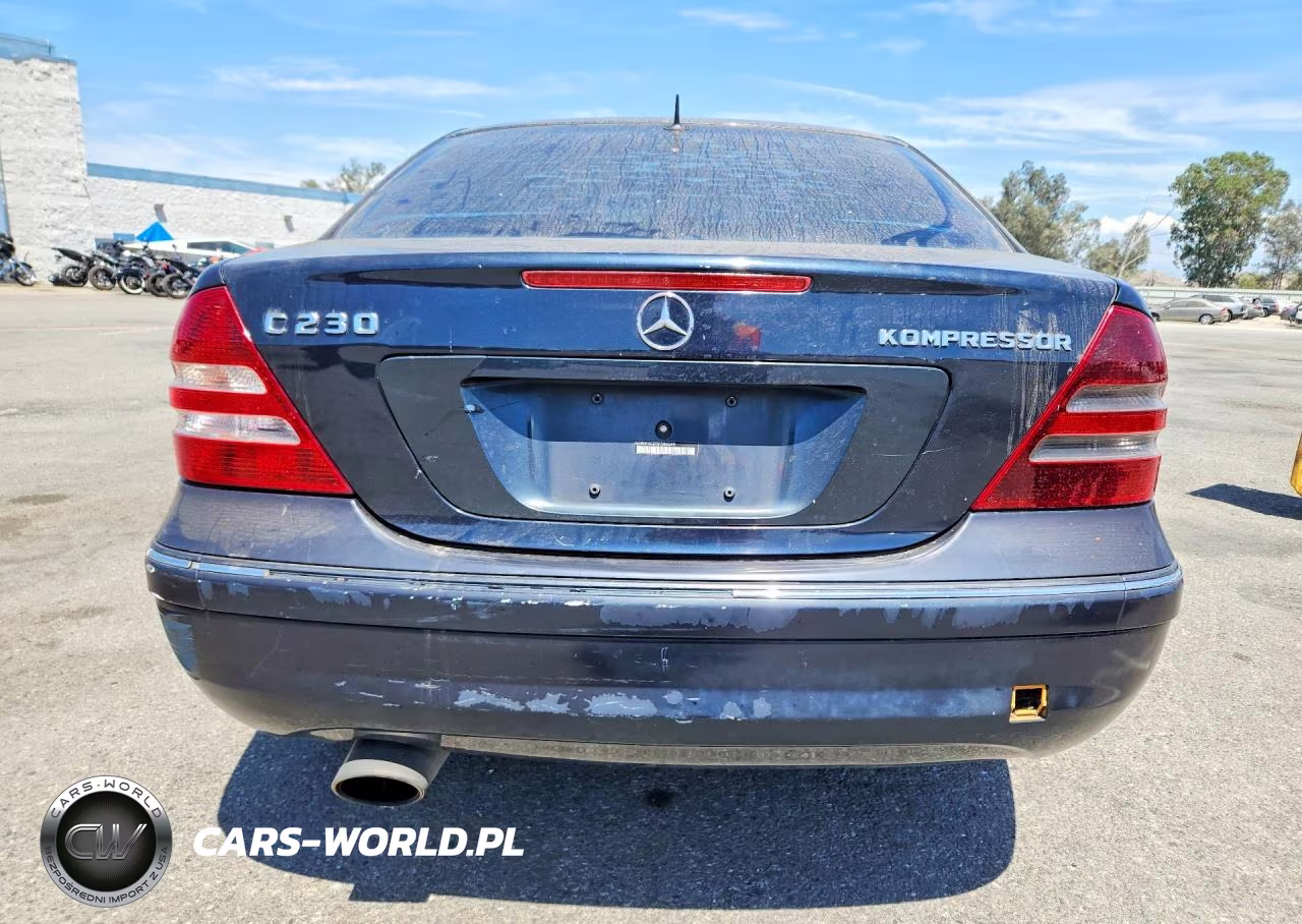 2005 Mercedes-Benz C 230K Sport Sedan VIN:WDBRF40J75F584289 - 6