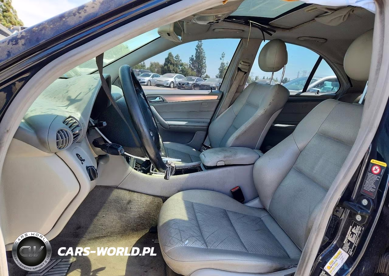 2005 Mercedes-Benz C 230K Sport Sedan VIN:WDBRF40J75F584289 - 7