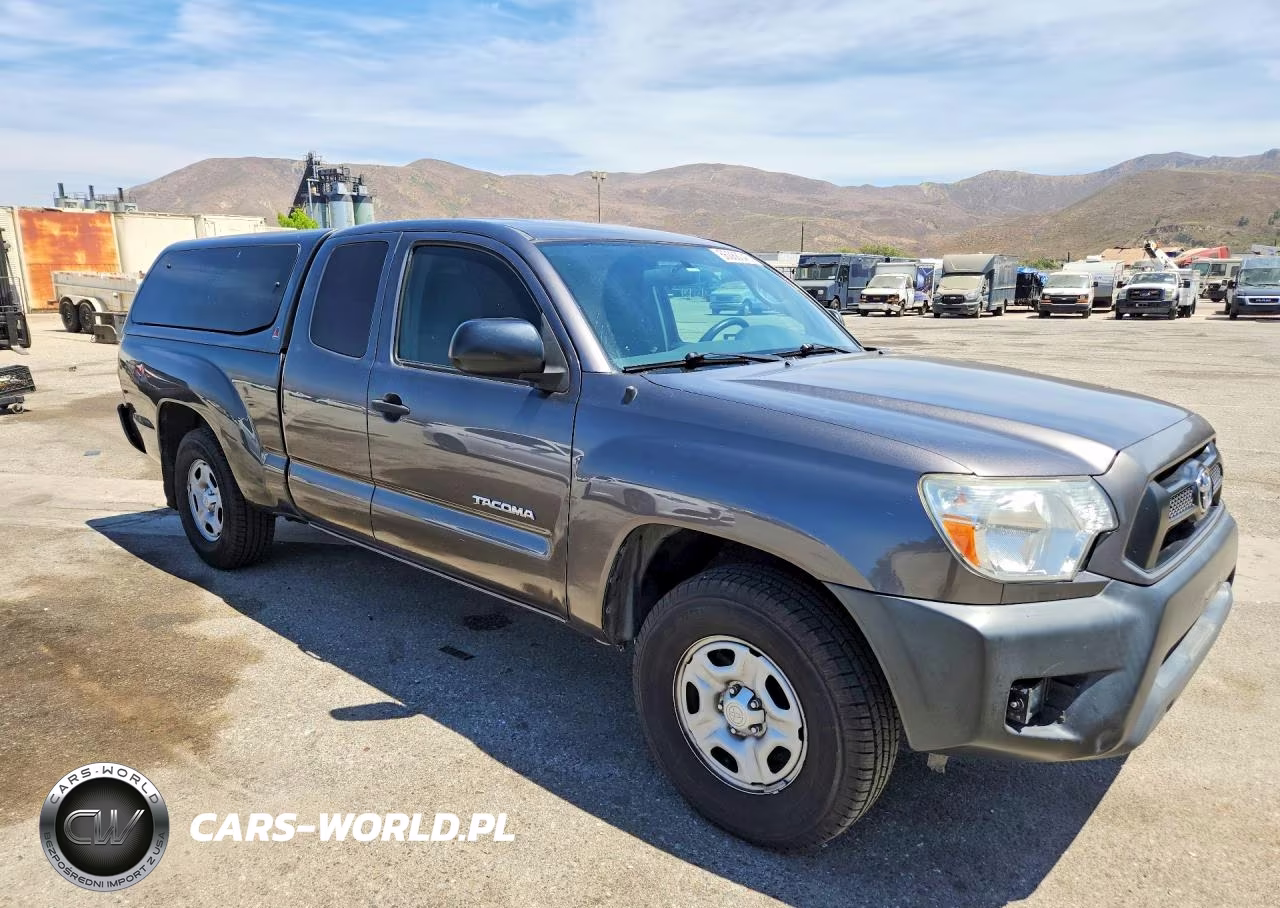 2015 Toyota Tacoma Base VIN:5TFTX4CN0FX061761 - 4