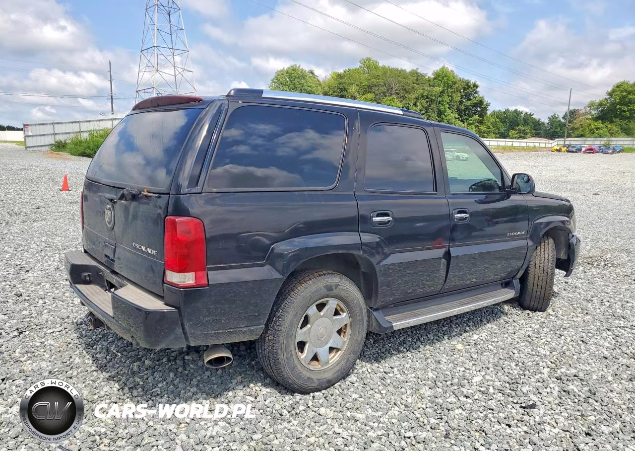 2002 Cadillac Escalade Luxury VIN:1GYEK63N82R276669 - 3