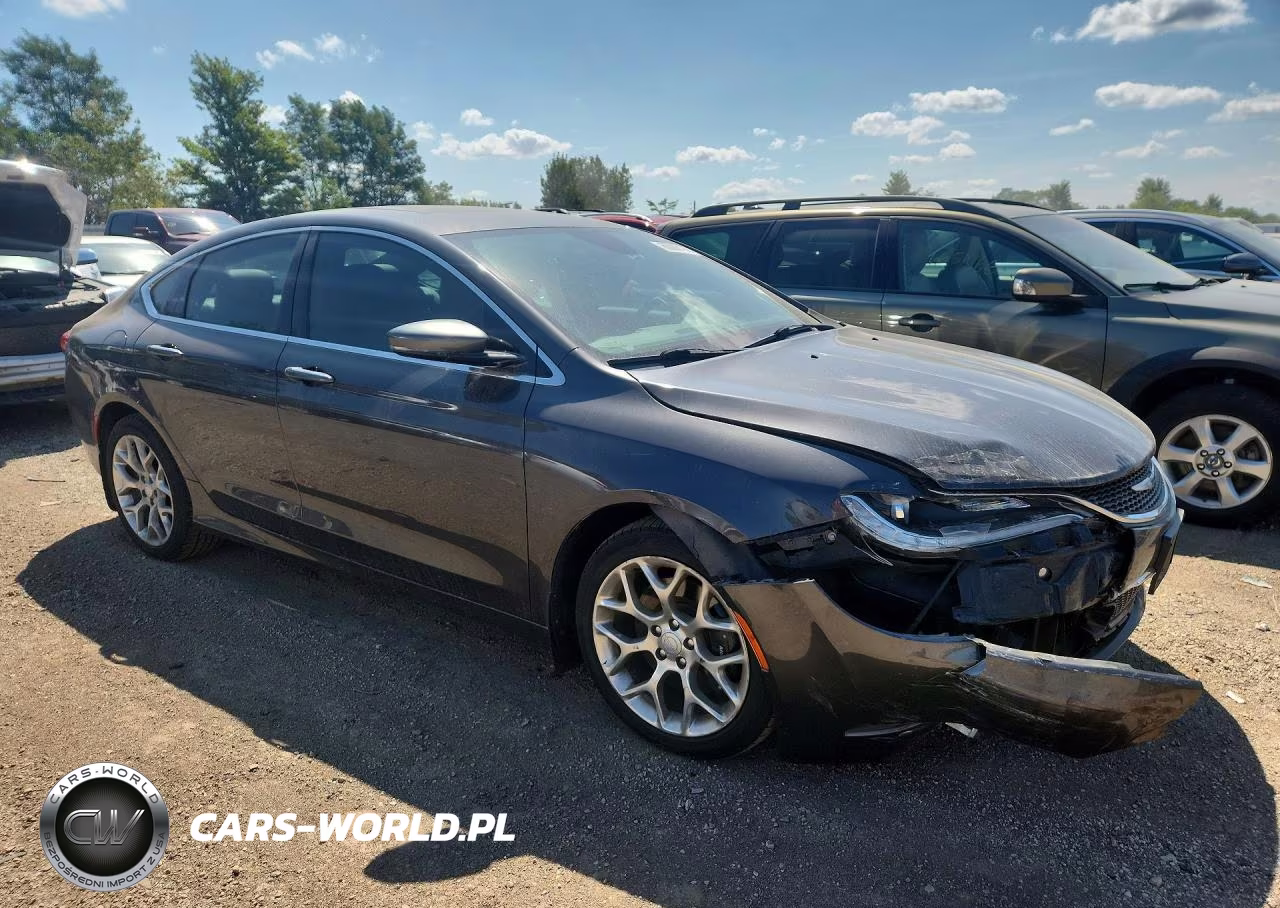 2016 Chrysler 200 C VIN:1C3CCCCG6GN135273 - 4