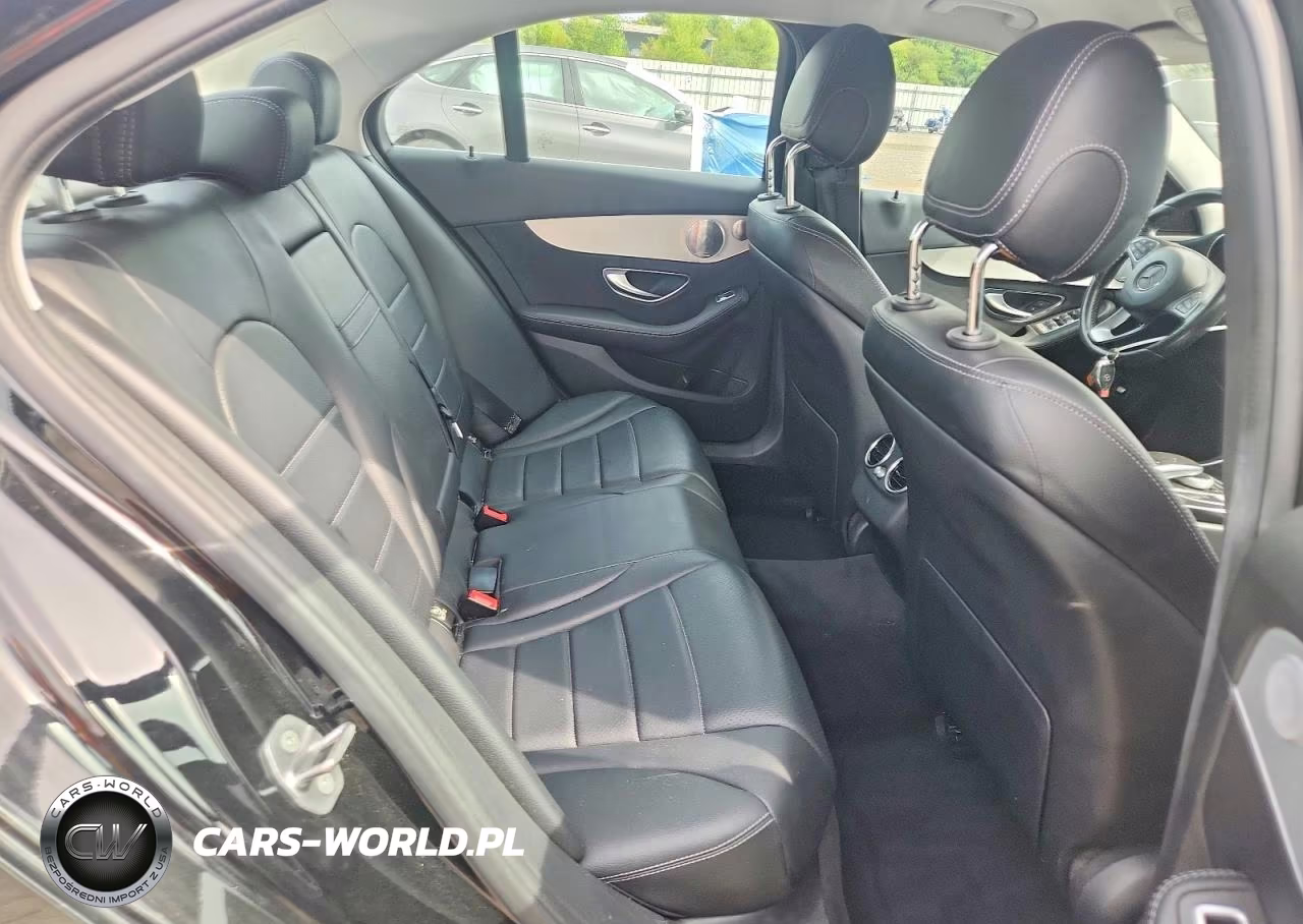 2016 Mercedes-Benz C 300 4Matic VIN:55SWF4KB7GU165892 - 10