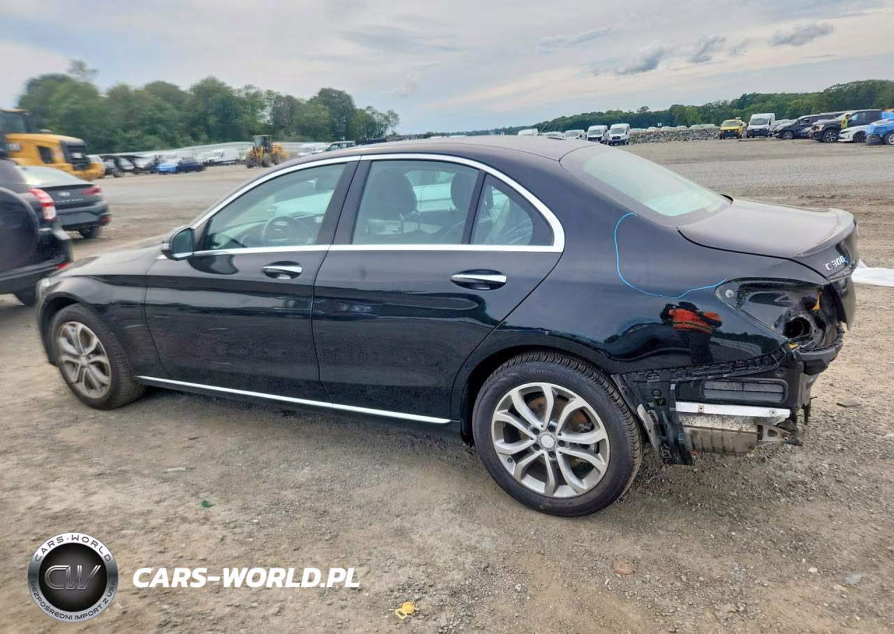 2016 Mercedes-Benz C 300 4Matic VIN:55SWF4KB7GU165892 - 2