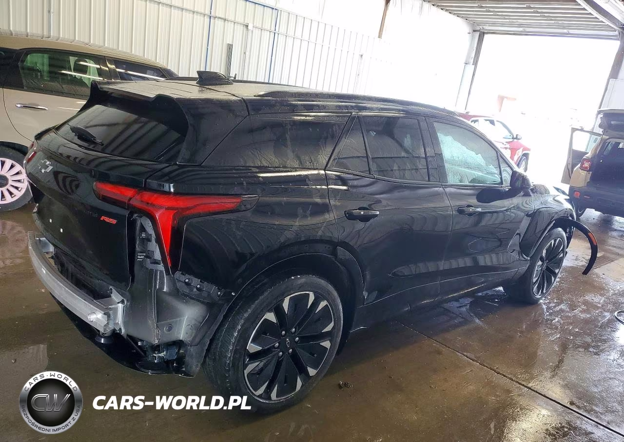 2024 Chevrolet Blazer Rs VIN:3GNKDCRJ1RS116007 - 3