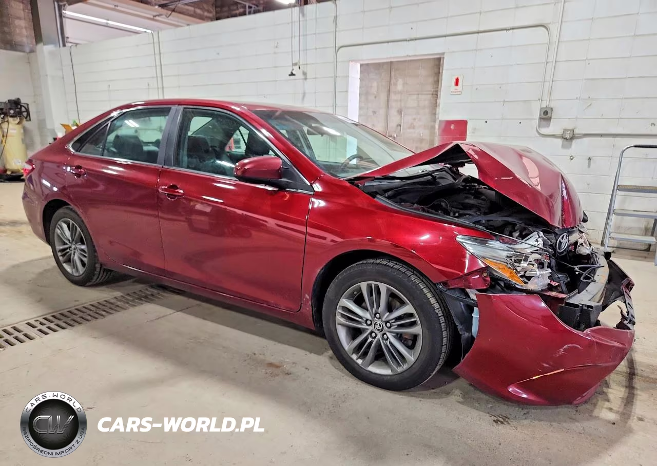 2015 Toyota Camry Se VIN:4T1BF1FK0FU897937 - 4