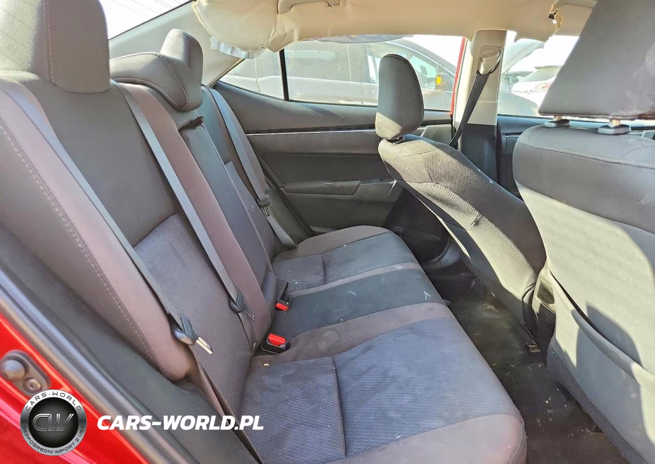 2019 Toyota Corolla VIN:5YFBURHEXKP927579 - 10