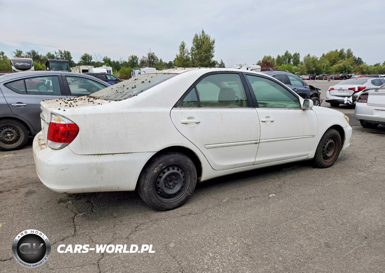 2006 Toyota Camry Le VIN:4T1BE32K16U648941 - 3