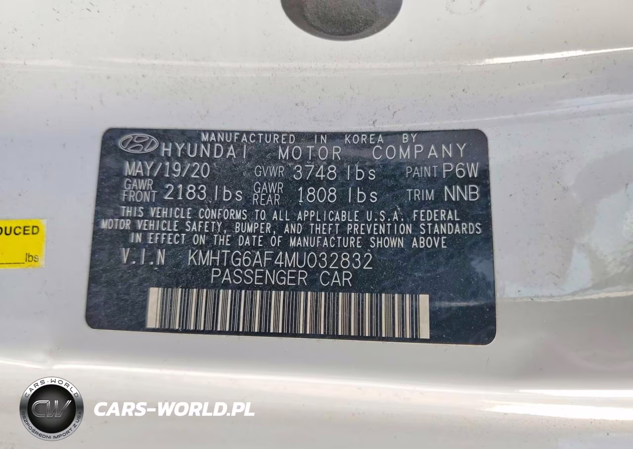 2021 Hyundai Veloster 2.0L Premium VIN:KMHTG6AF4MU032832 - 12