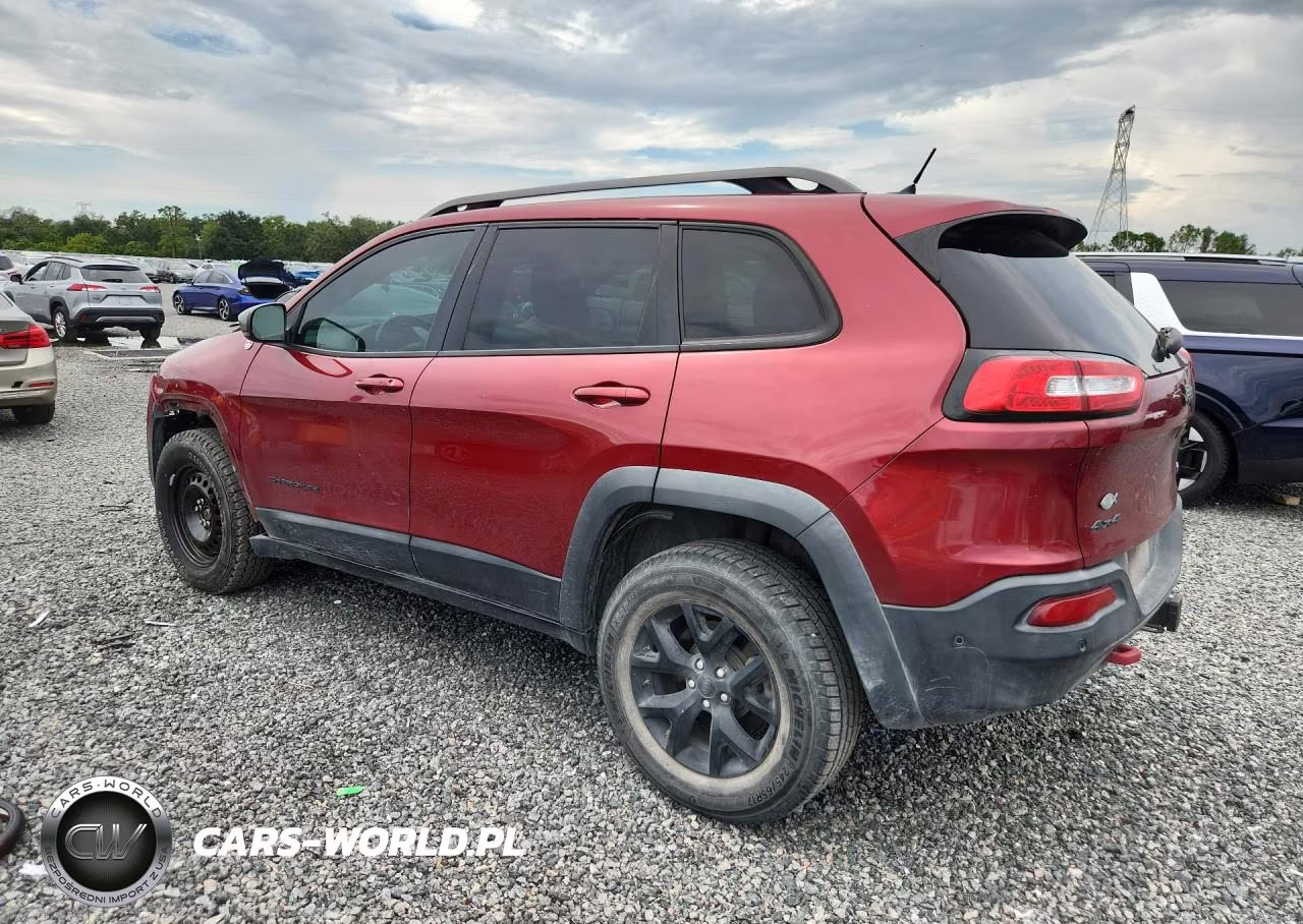 2015 Jeep Cherokee Trailhawk VIN:1C4PJMBS4FW594003 - 2